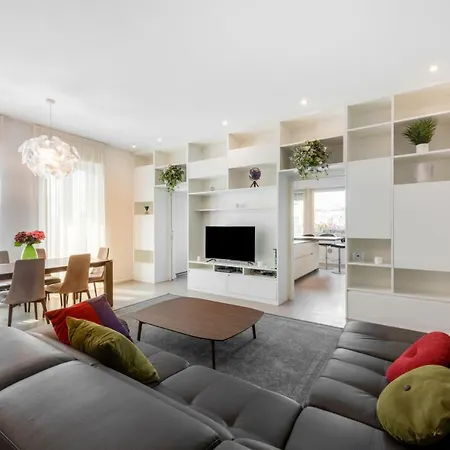 Easylife - Wonderful Penthouse With Terrace A Few Steps From The Duomo Apartment Milan Exterior photo