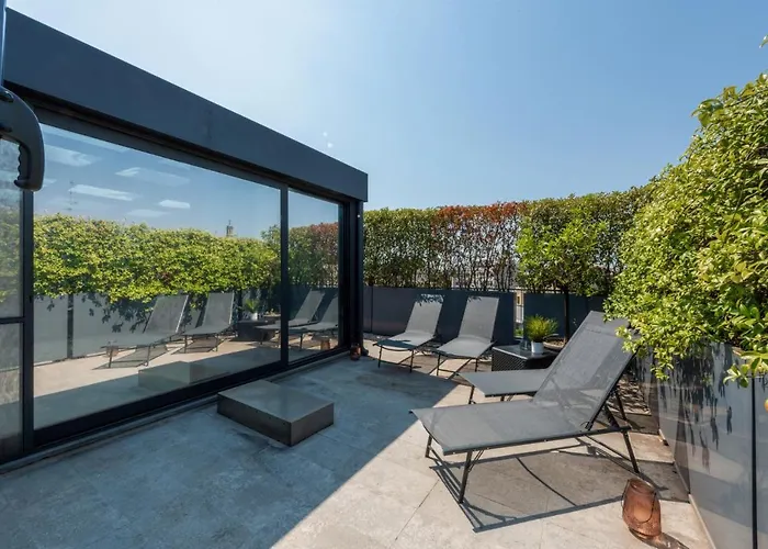 Easylife - Wonderful Penthouse With Terrace A Few Steps From The Duomo