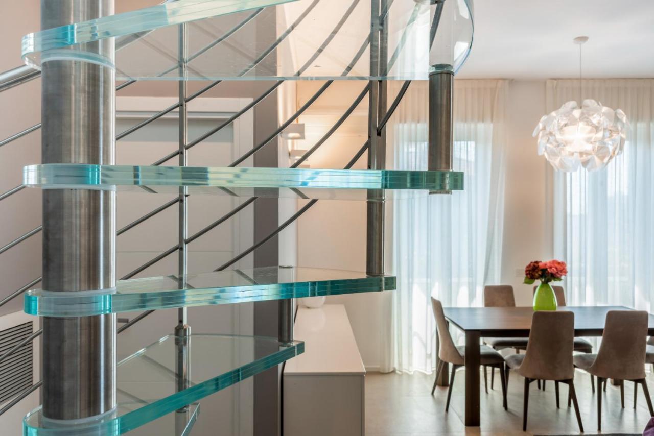 Apartamento Easylife - Wonderful Penthouse With Terrace A Few Steps From The Duomo